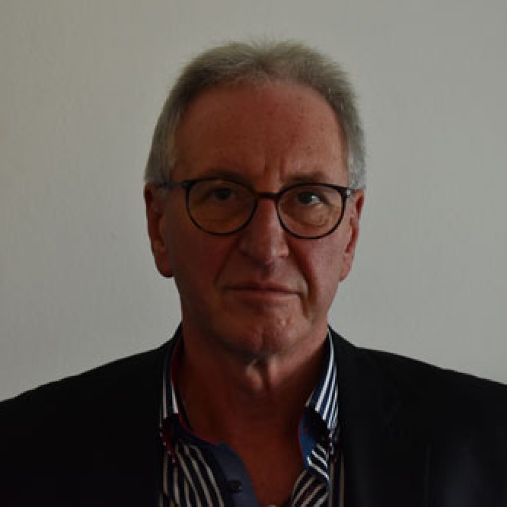 ansprechpartner-achmi-plass